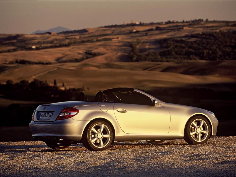  Mercedes-Benz SLK350 2005 года  (фото 54 из 103)